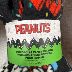 Peanuts Snoopy Black and Red Micropolar Pants